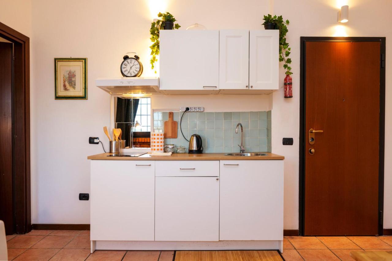 Residence San Raffaele 1 Milano Eksteriør billede