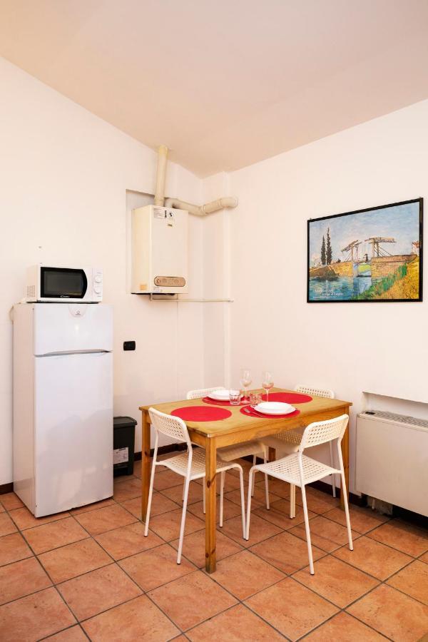 Residence San Raffaele 1 Milano Eksteriør billede